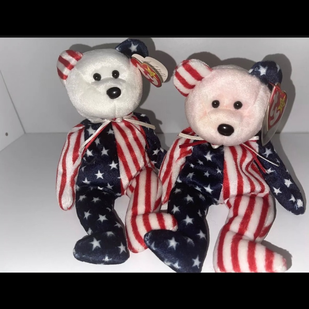 AUTHENTIC, RARE, And RETIRED Ty Beanie baby- Spangle! W/white or Pink face